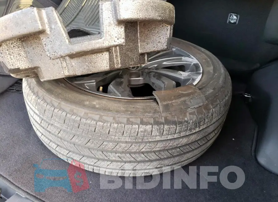 4T3B6RFV9RU158019 Photo# 13