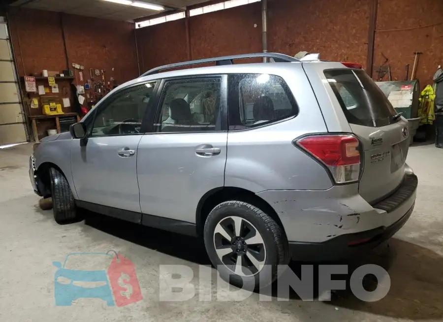 JF2SJABC1HH411621 Photo# 2
