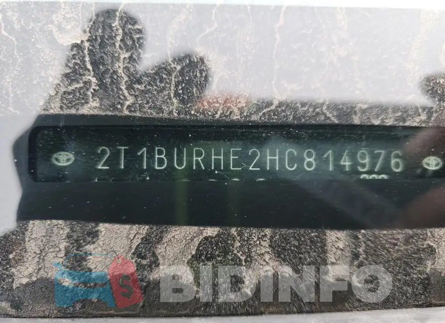 2T1BURHE2HC814976 Photo# 13