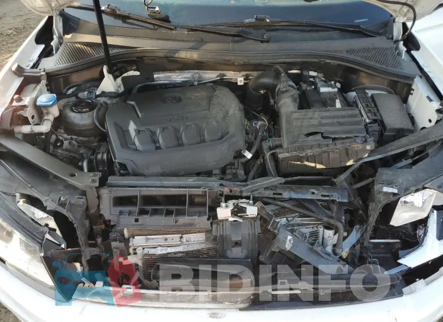 3VV3B7AX6KM015440 Photo# 12