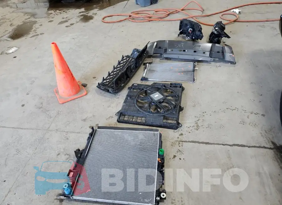 1N6ED1FK7PN647482 Photo# 12