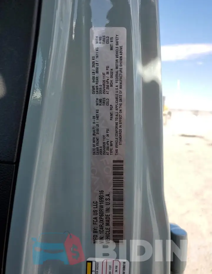 1C4RJXP60RW169016 Photo# 13