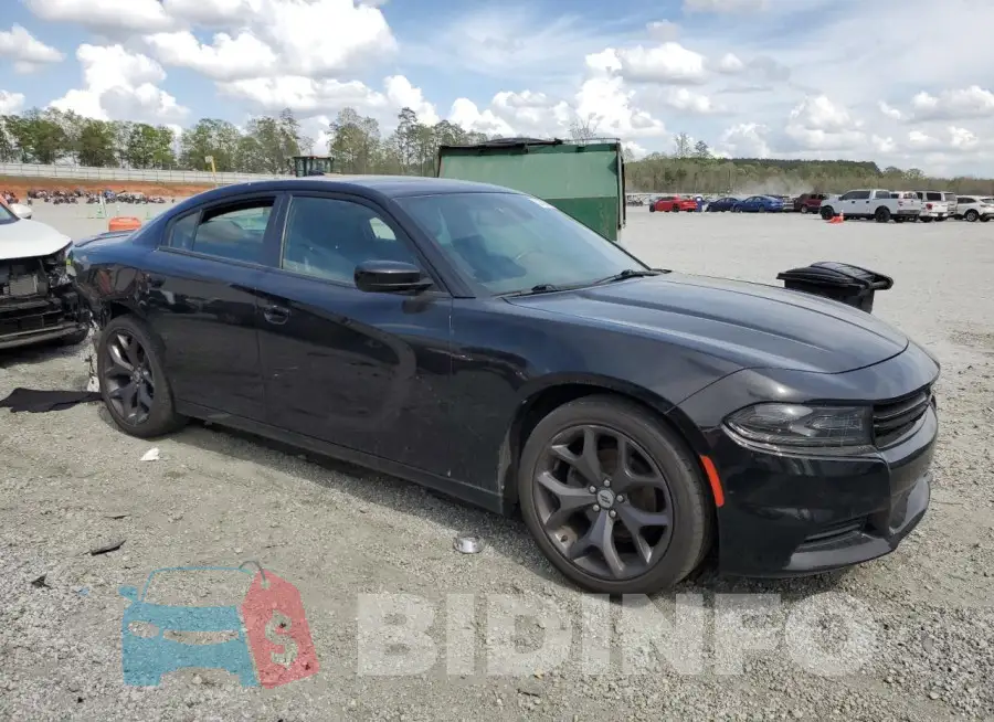 2C3CDXBG6KH625896 Photo# 4