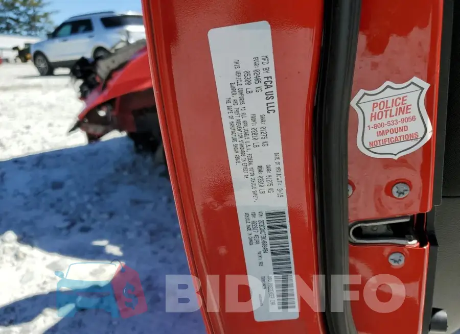 2C3CDXCT3KH608484 Photo# 13