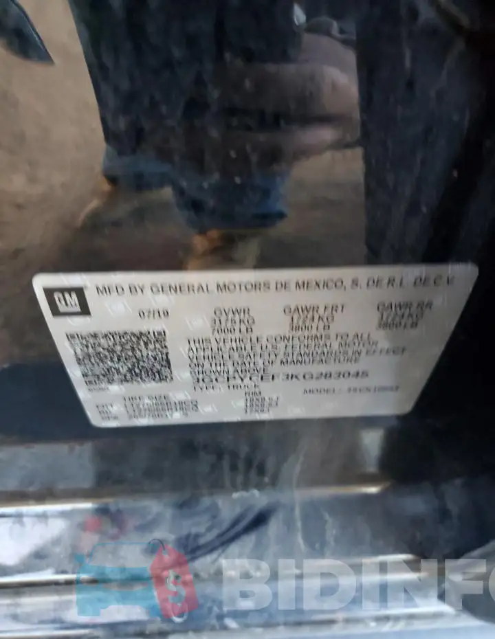 3GCPYCEF3KG283045 Photo# 12