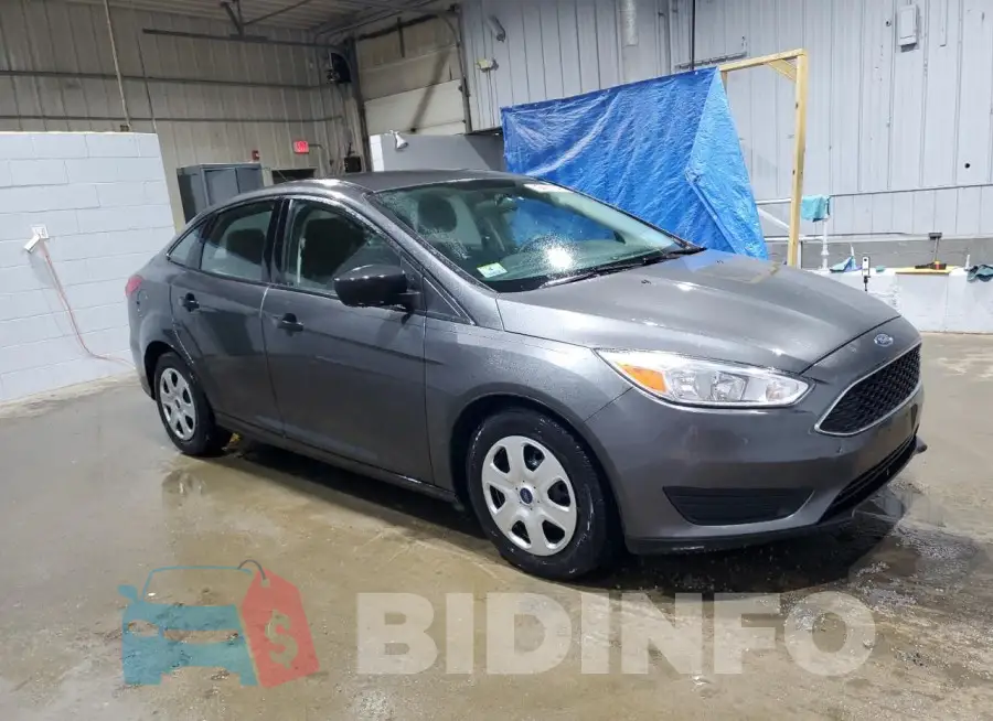 1FADP3E27JL290929 Photo# 4