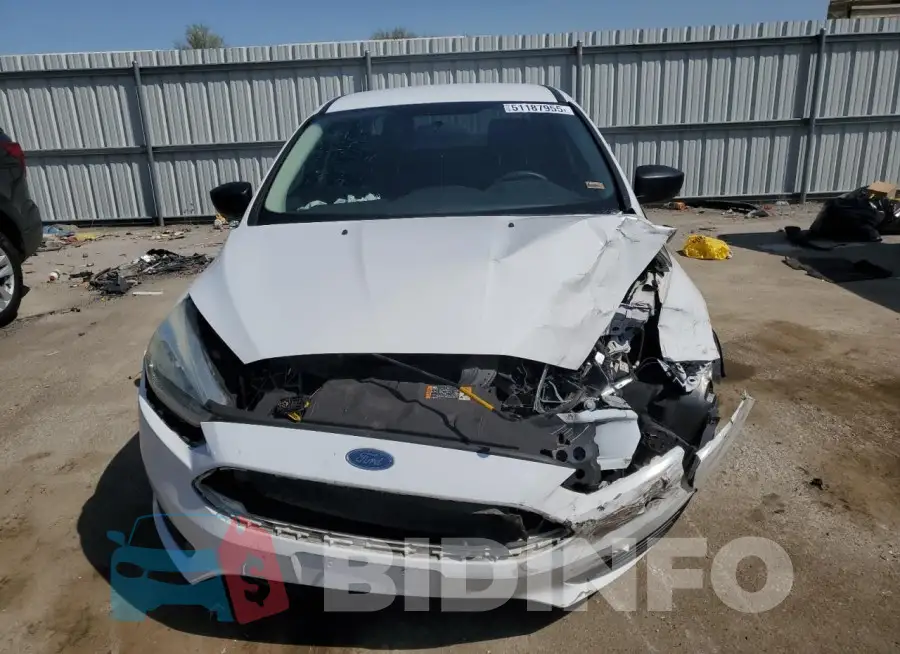 1FADP3E28GL257477 Photo# 5