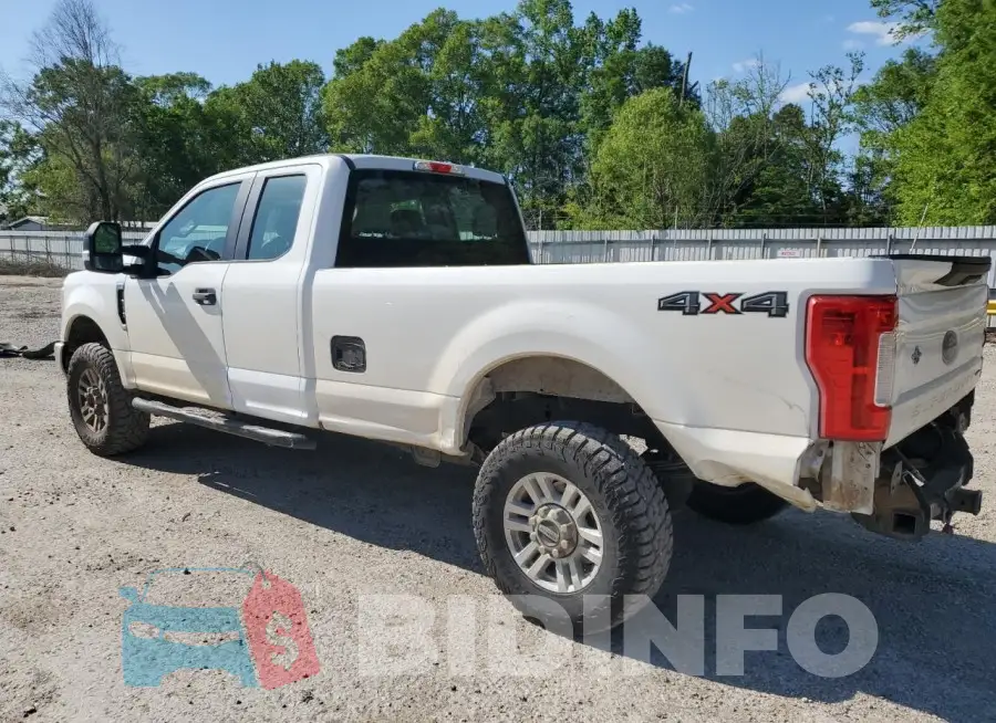 1FT7X2B69HED43900 Photo# 2