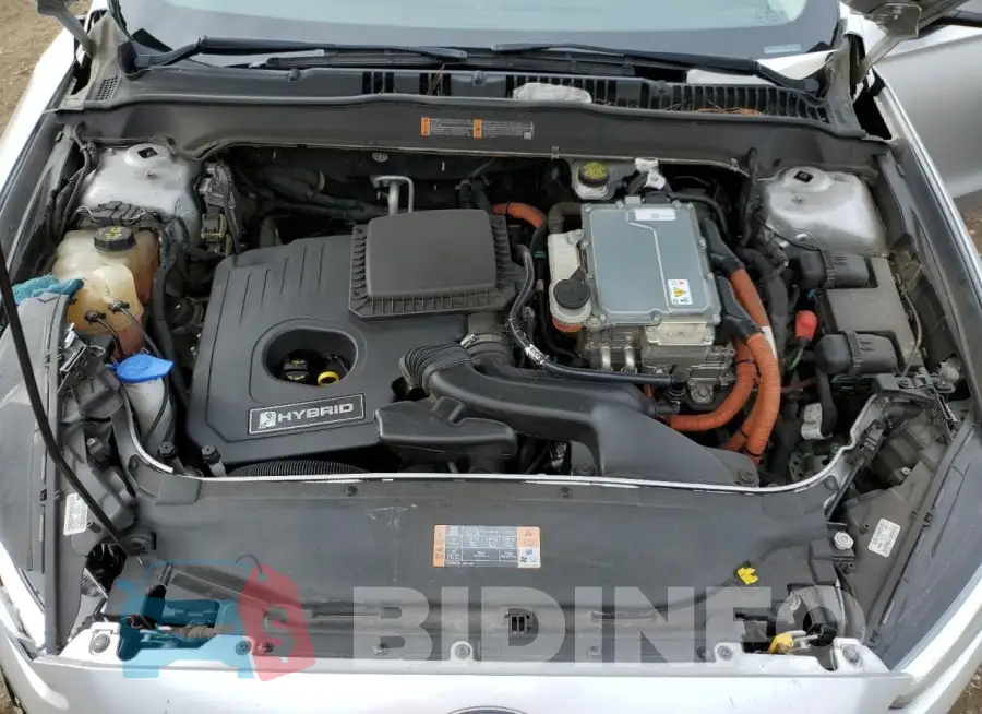 3FA6P0UU1GR285102 Photo# 11