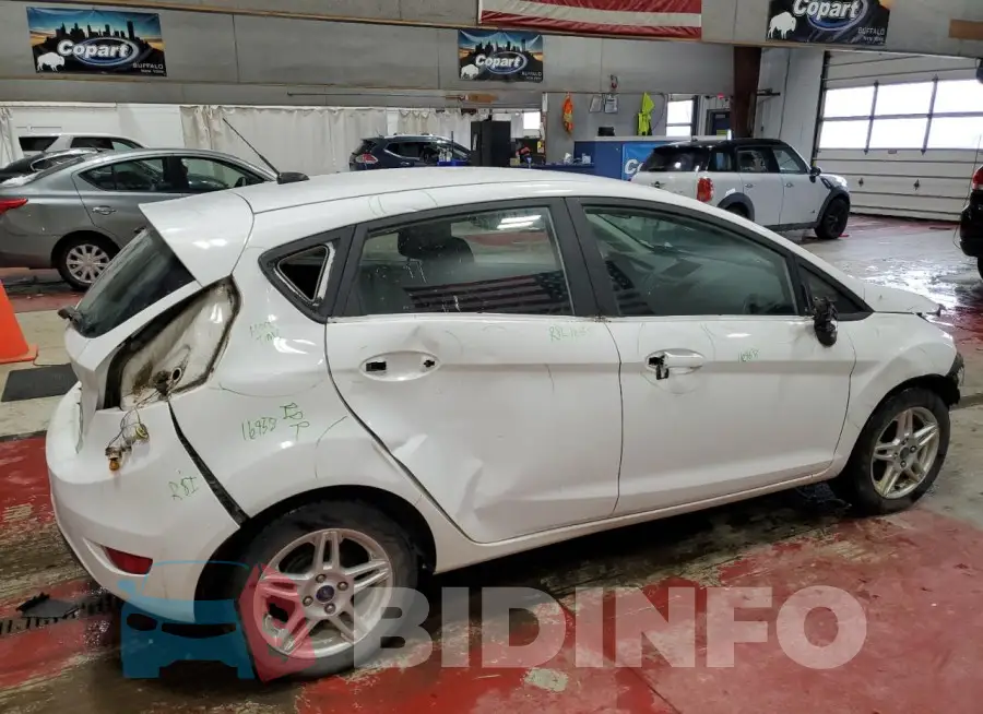 3FADP4EJ4HM163531 Photo# 3