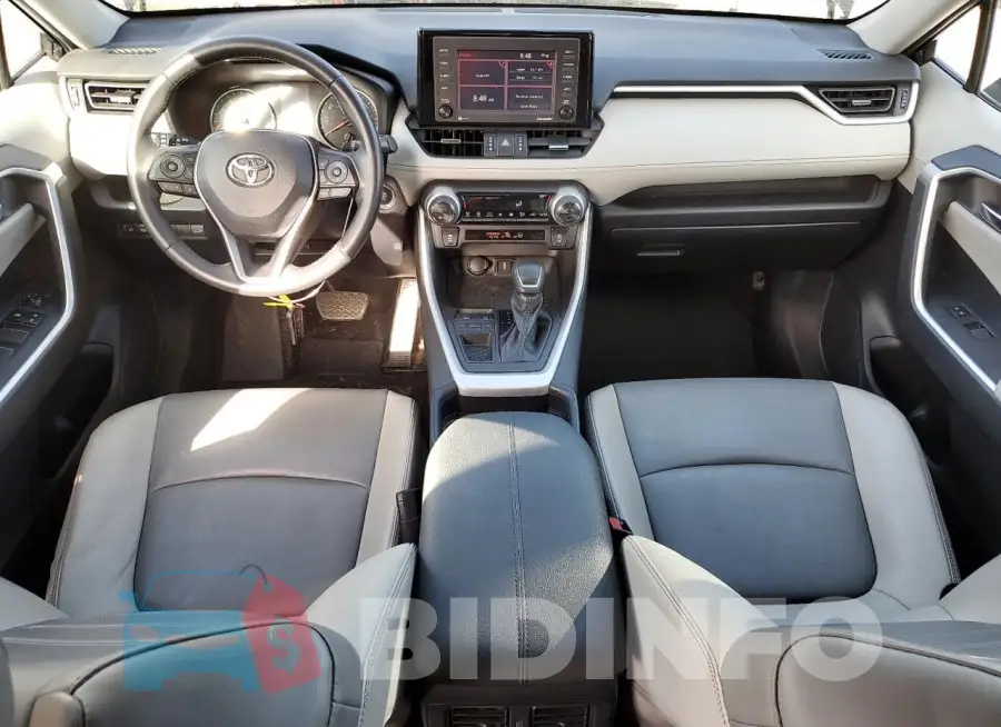 2T3C1RFV4MC117102 Photo# 8