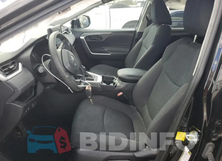 2T3K1RFV6MC116917 Photo# 7