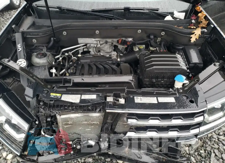 1V2LR2CA6KC592782 Photo# 12