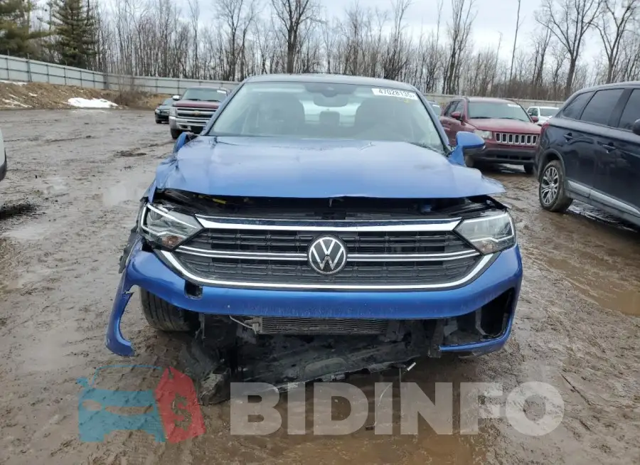 3VW7M7BU7PM018396 Photo# 5