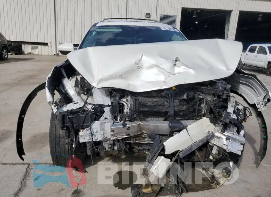 5N1DR3DGXPC272592 Photo# 5