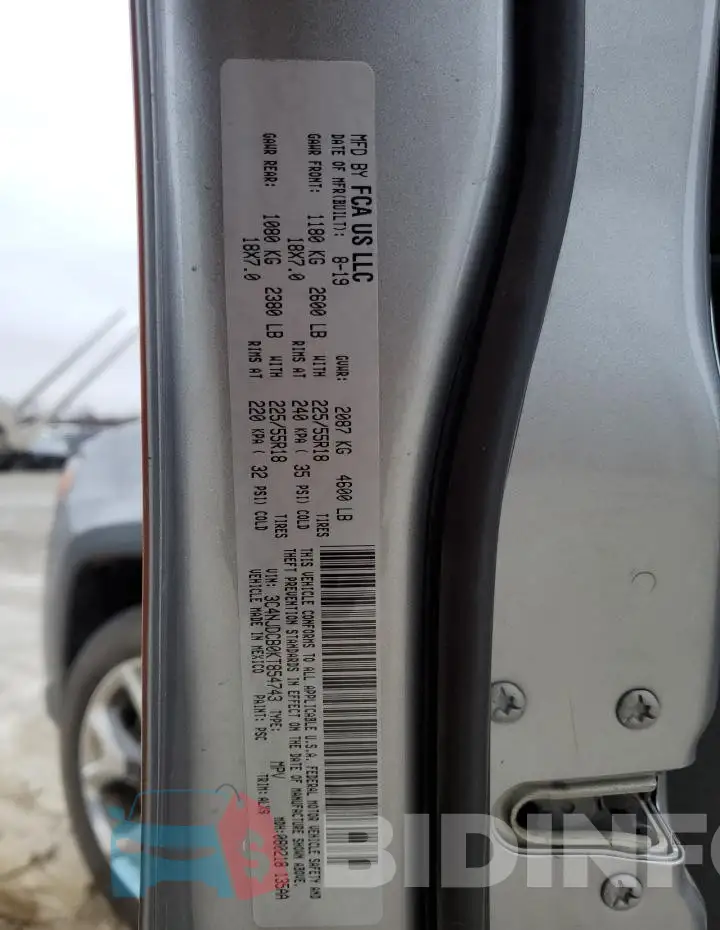 3C4NJDCB0KT854743 Photo# 13