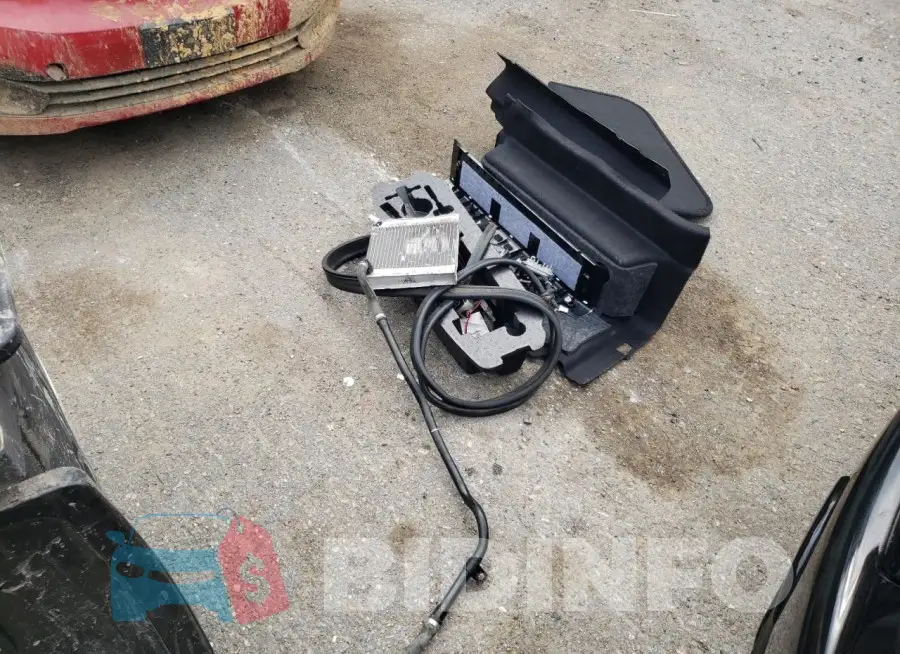WDDXK8CB7HA024330 Photo# 12
