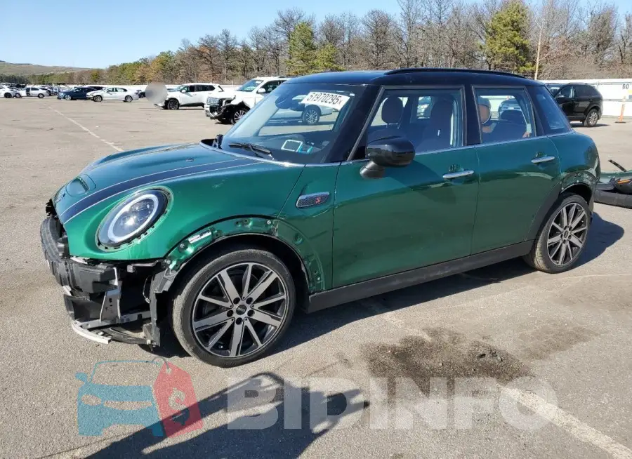 WMW53DK0XR2V24014 Photo# 1