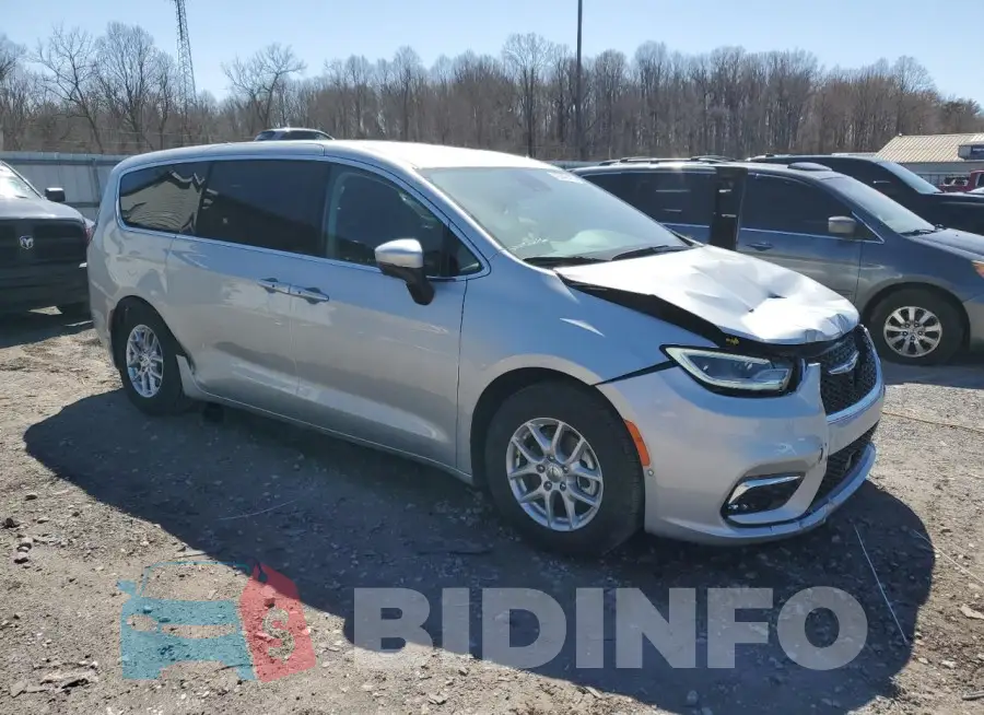 2C4RC1BGXPR513318 Photo# 4