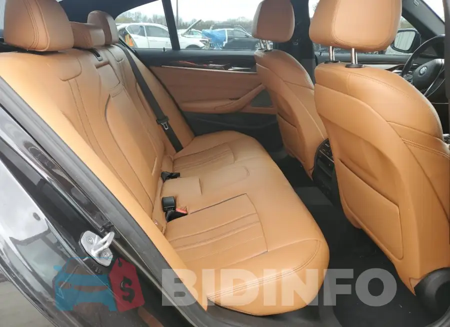 WBAJE7C52JG892201 Photo# 10