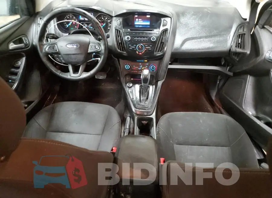 1FADP3F22GL208385 Photo# 8