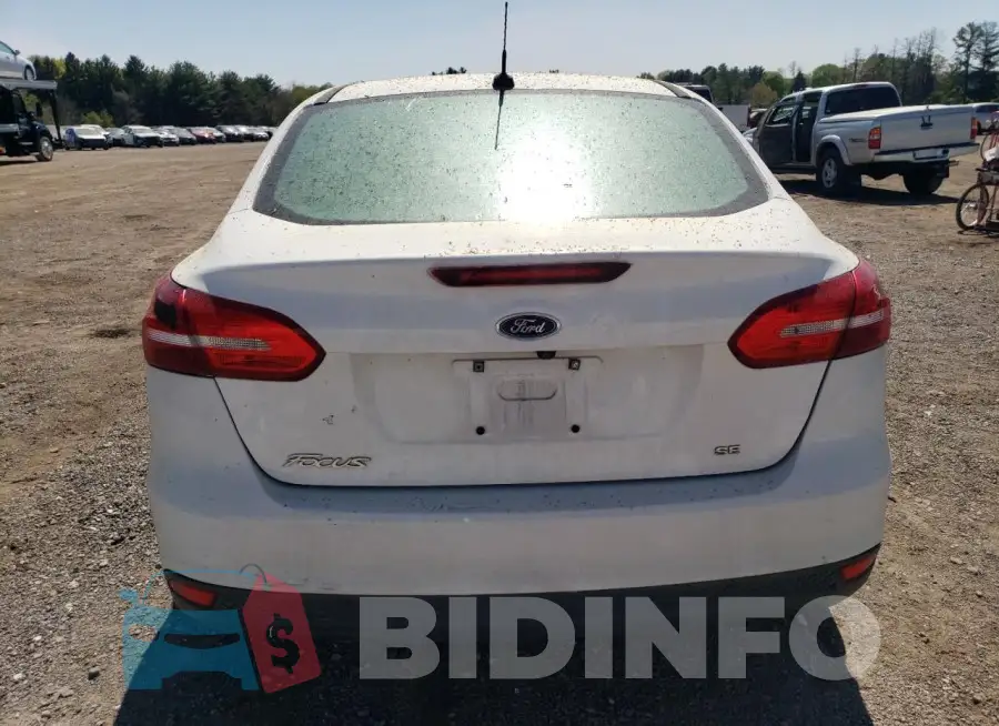 1FADP3F26GL268590 Photo# 6
