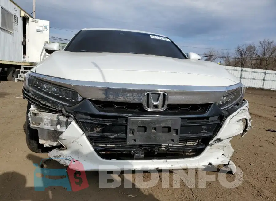 1HGCV2F95KA026754 Photo# 5