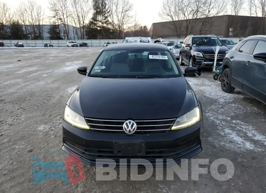 3VW2B7AJ5HM370904 Photo# 5