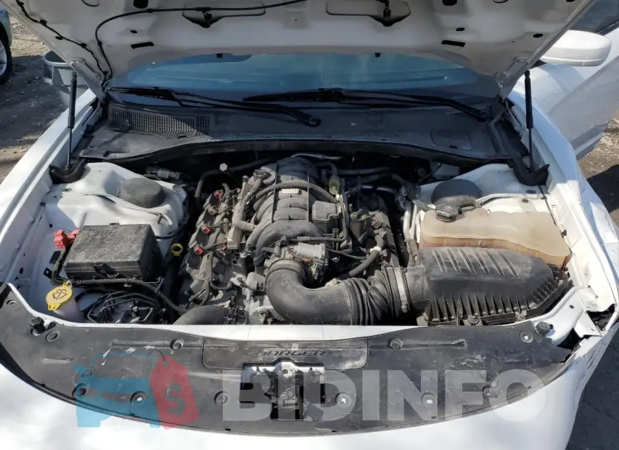 2C3CDXKT8LH186876 Photo# 11