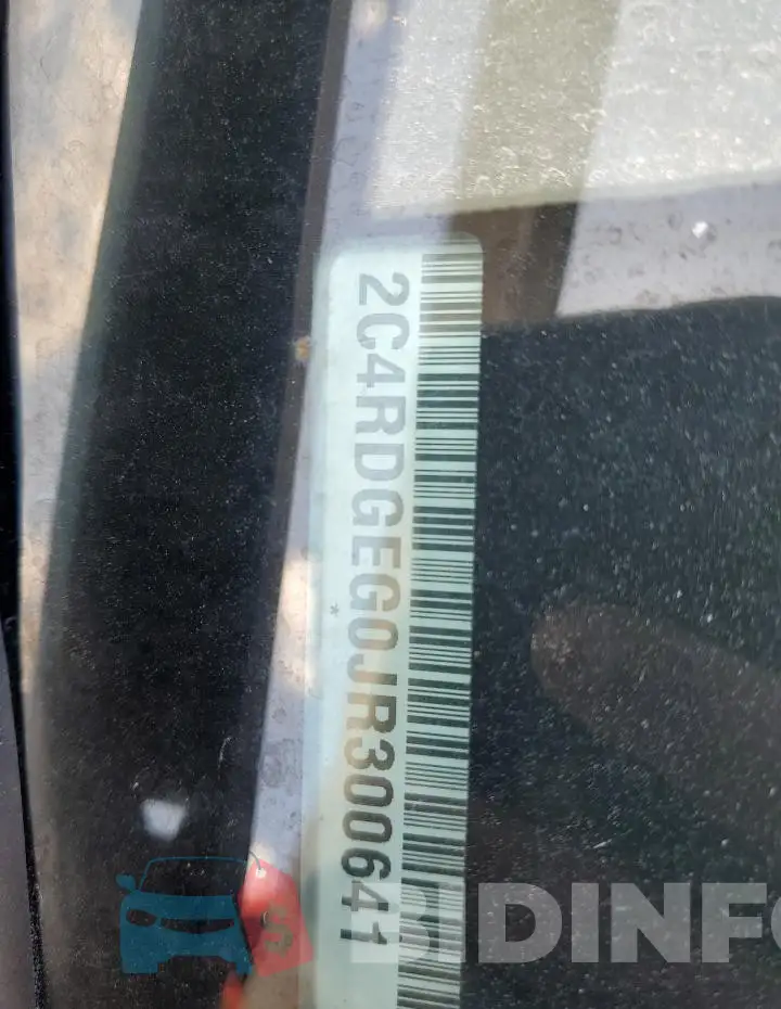 2C4RDGEG0JR300641 Photo# 14