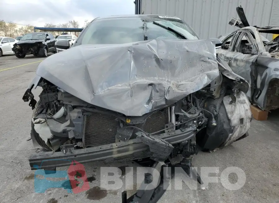 3LN6L2G97GR609352 Photo# 5
