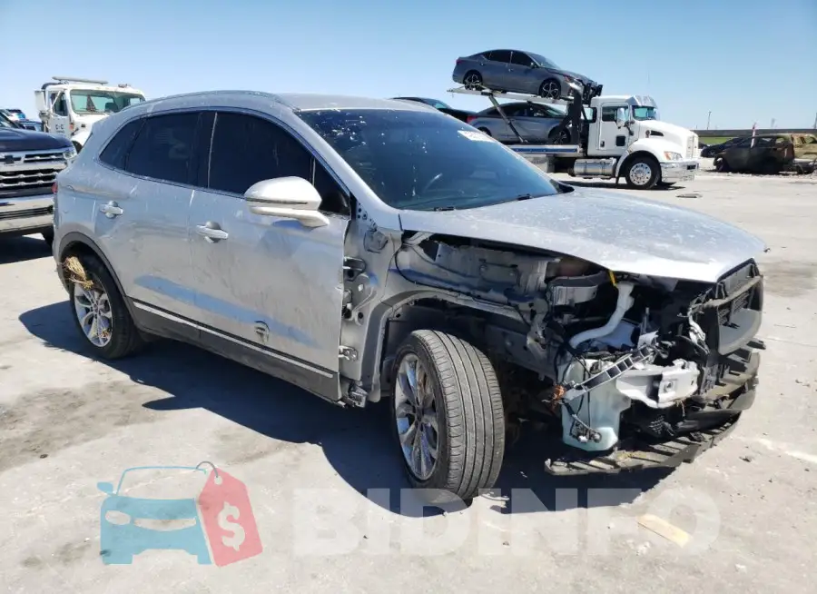 5LMCJ2C92KUL42764 Photo# 4