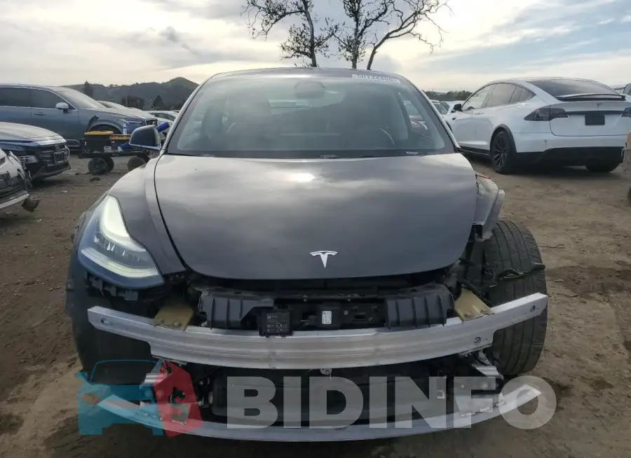 5YJ3E1EB1KF212019 Photo# 5