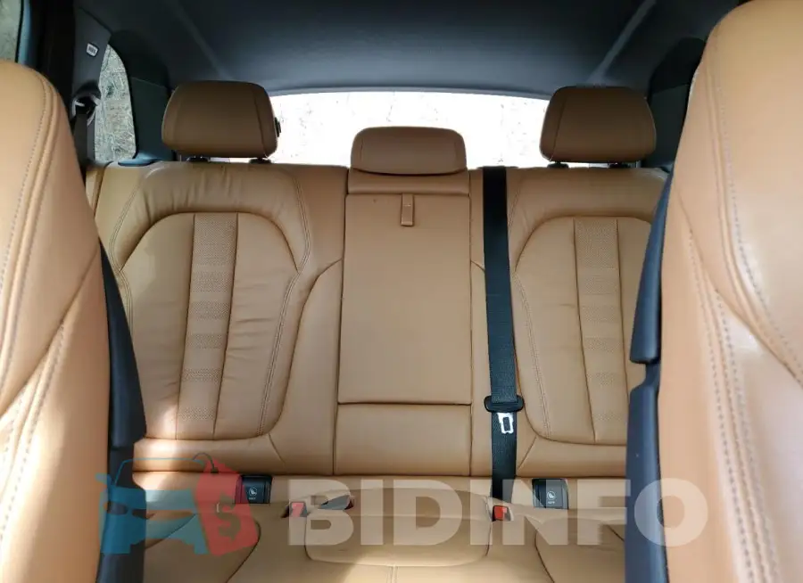 5UXJU2C50KLN64498 Photo# 10
