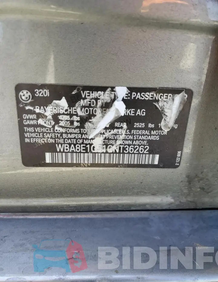 WBA8E1G51GNT36262 Photo# 12