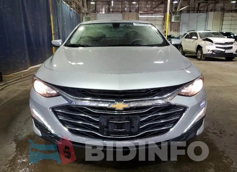1G1ZD5ST9NF132381 Photo# 5