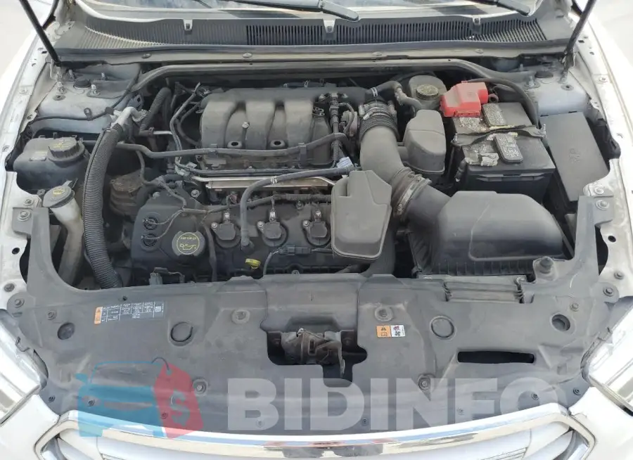 1FAHP2F8XGG158182 Photo# 11