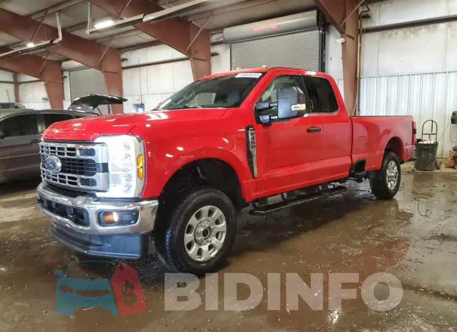 1FT8X2BN5REE73413 Photo# 1