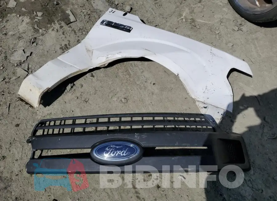 1FTMF1CBXJKE43376 Photo# 12