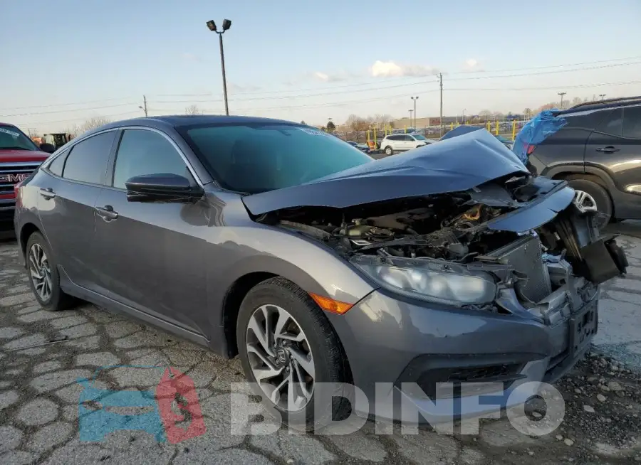 19XFC2F78HE008724 Photo# 4