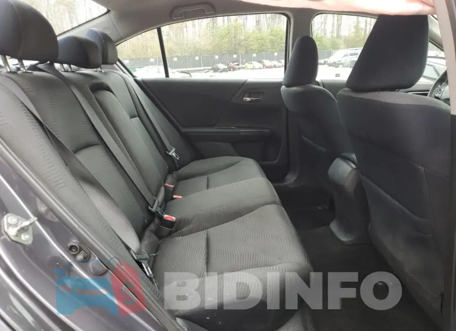1HGCR2F37HA117422 Photo# 10