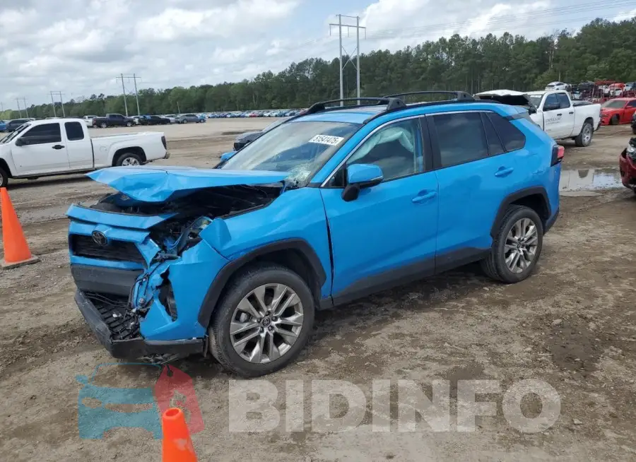2T3C1RFV6MW170317 Photo# 1