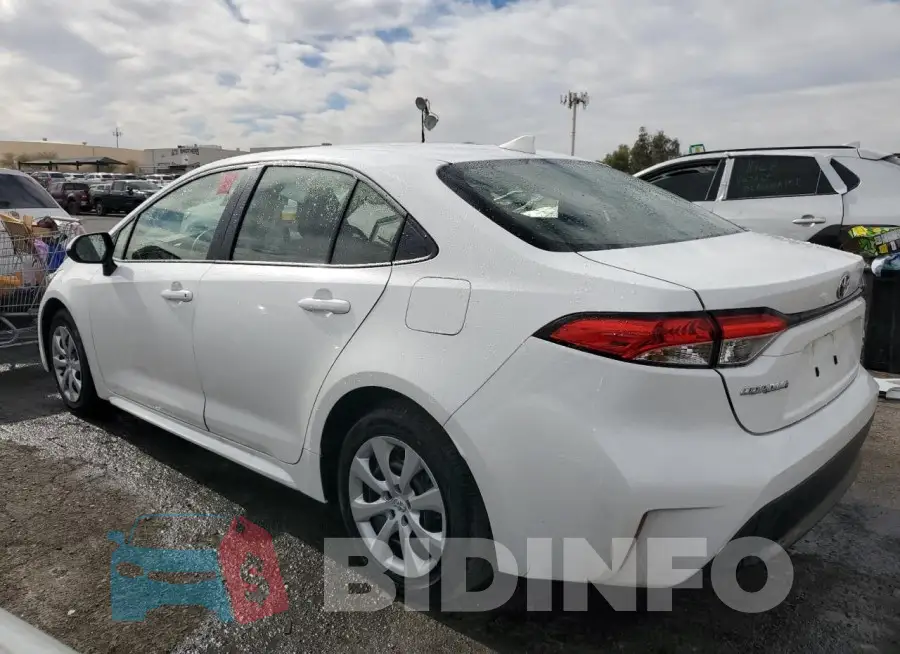 JTDBCMFE5S3072663 Photo# 2