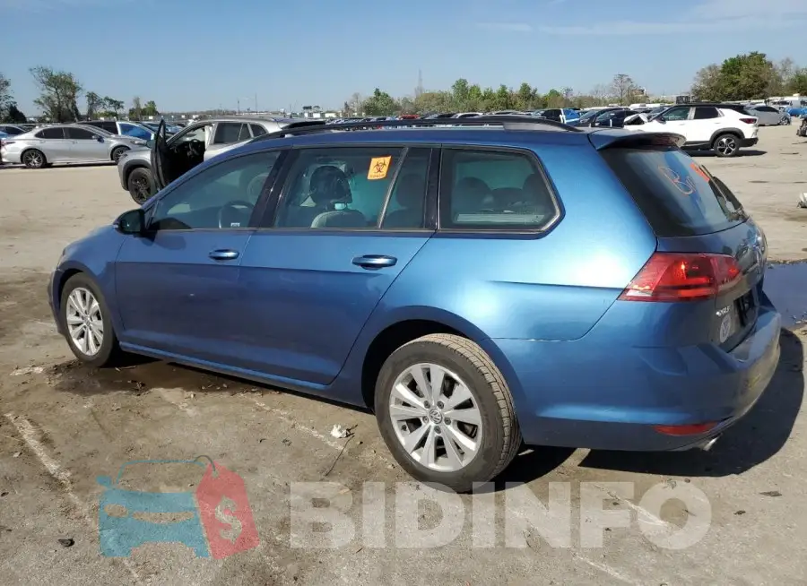 3VW017AU2HM531567 Photo# 2