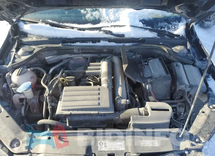 3VW167AJ8GM385413 Photo# 11