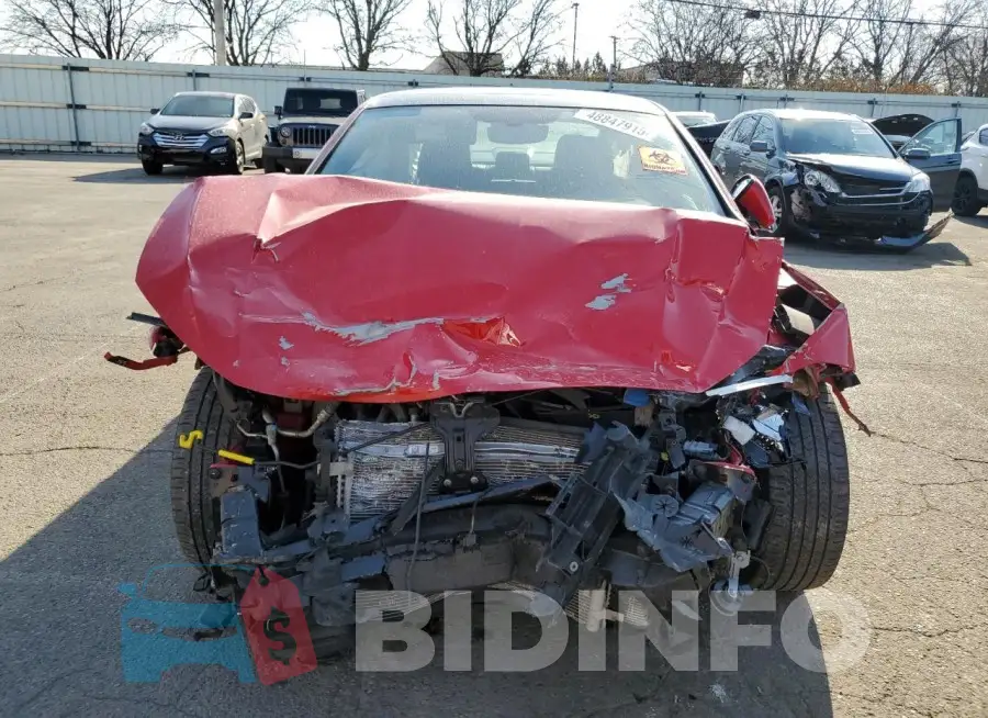 3VW5T7BU0LM036422 Photo# 5