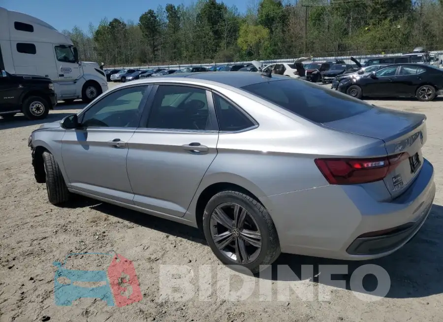 3VW7M7BU7NM032389 Photo# 2