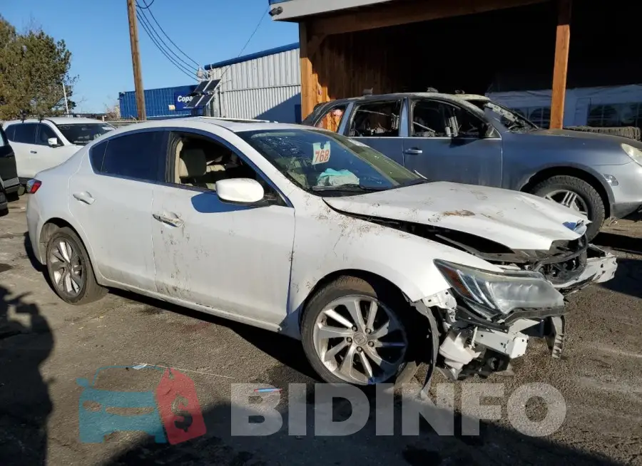 19UDE2F33GA010317 Photo# 4