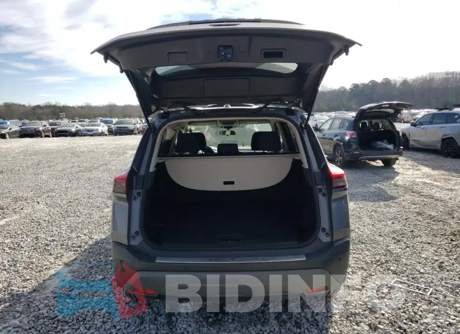 5N1BT3BA9PC737337 Photo# 6