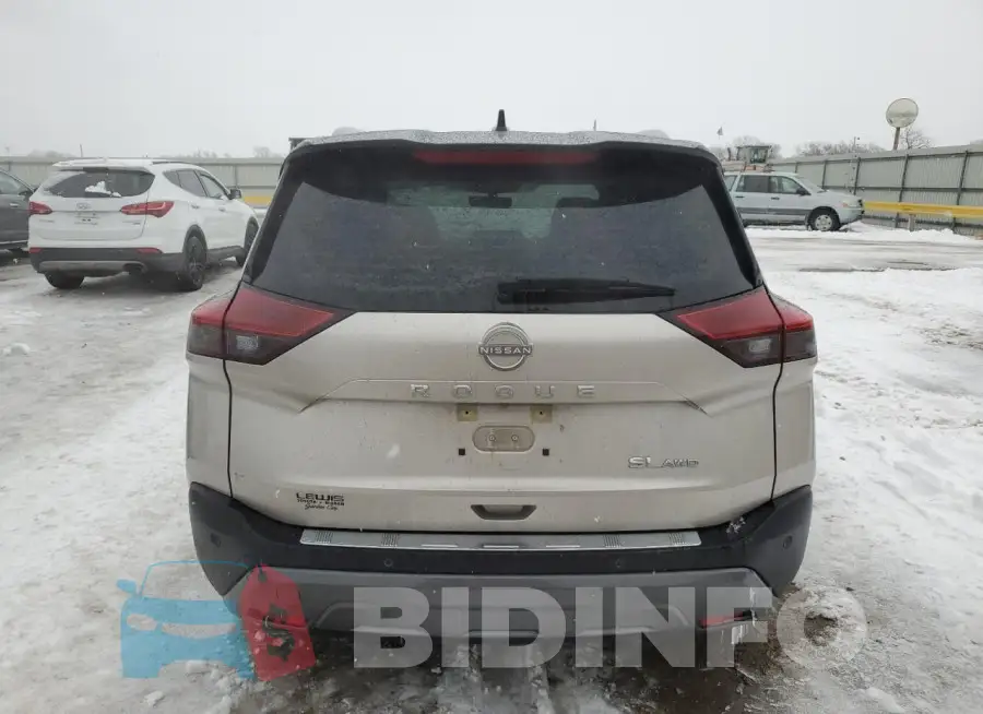 JN8BT3CB5NW334869 Photo# 6
